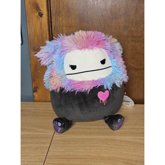Squishmallows Frumpy the Bigfoot - Picture 1 of 5